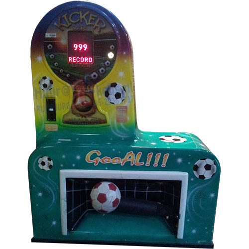 voetbalautomaat voetbalmachine voetbalkicker